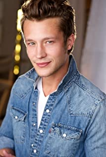 ニック・ルー(Nick Roux)