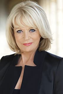 シェリー・ヒューソン(Sherrie Hewson)