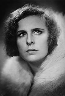 レニ・リーフェンシュタール(Leni Riefenstahl)