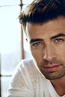 ジェンカルロスカネラ(Jencarlos Canela)