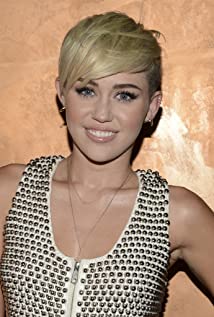 マイリー・サイラス(Miley Cyrus)