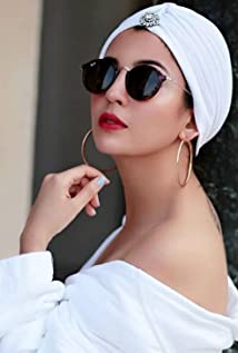 バルカシン(Barkha Singh)