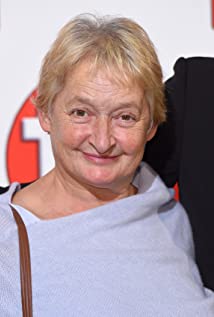 ジャニーン・デュヴィツキー(Janine Duvitski)