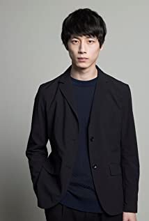 坂口健太郎(Kentarô Sakaguchi)