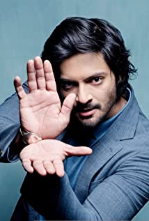 アリ・ファザル(Ali Fazal)